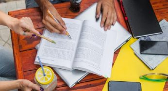 Pendekatan Metode Bimbingan Belajar Mendorong Prestasi Siswa